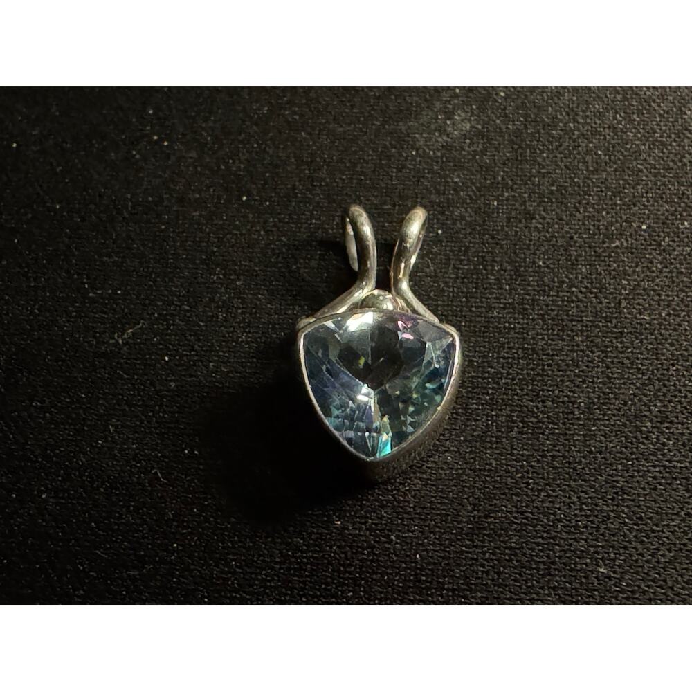 925 Sterling Silver Sajen Topaz Pendant